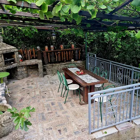 Ferienhaus Mit Terrasse